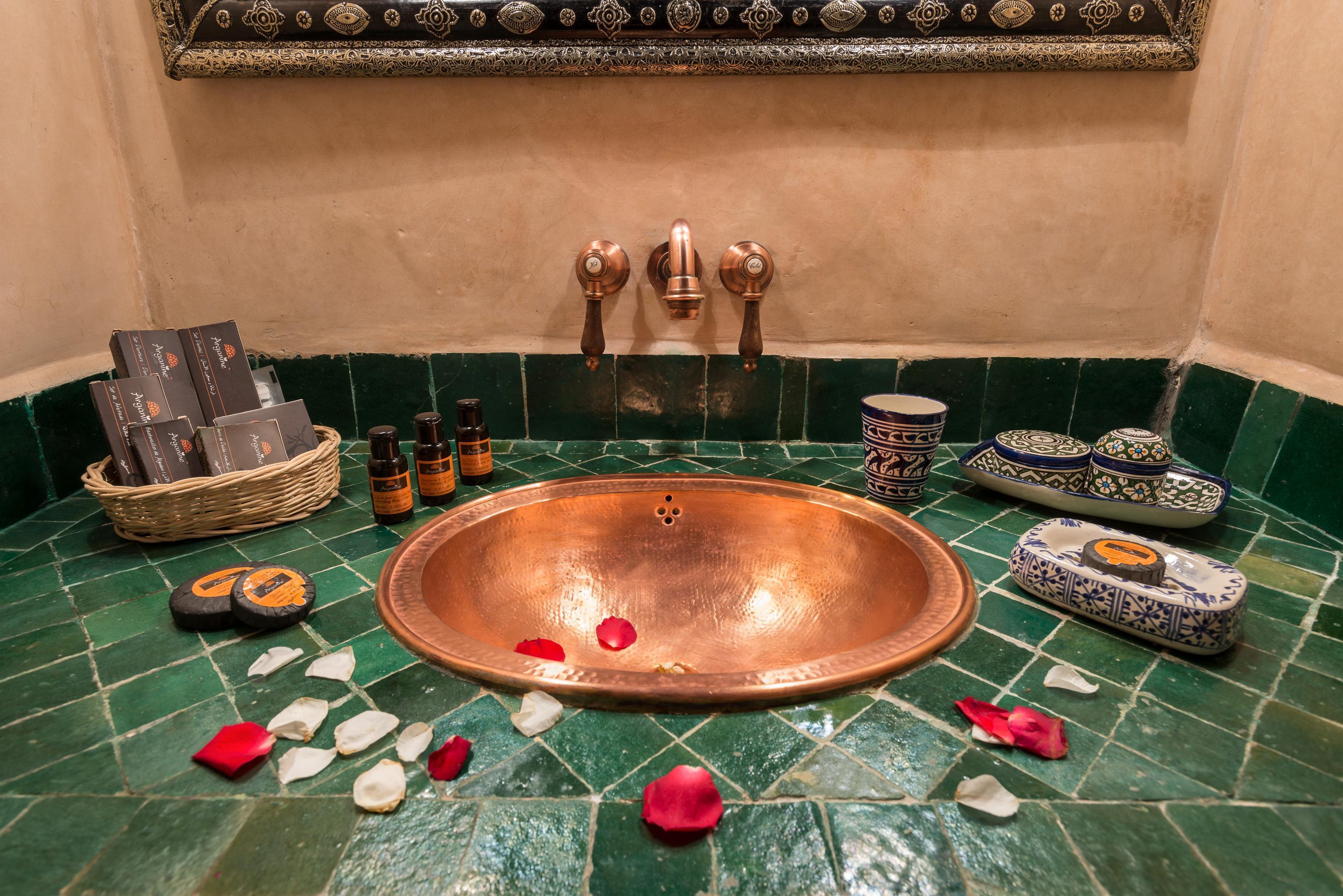 Algila Fes Riad Medina Charme Hotel Exterior photo